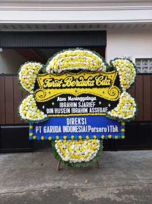 Papan Bunga Duka di Gunung Ibul
